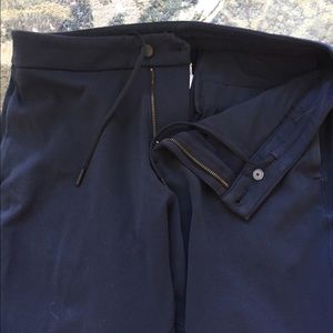 Lululemon men’s athletic pants.